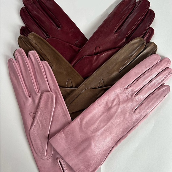 NEW Light Pink Italian Leather Driving Gloves- Unlined - Picture 1 of 5